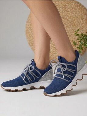 Sorel Womens Blue Shadow Kinetic Lace Sneakers